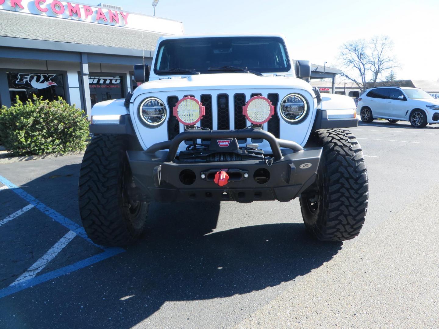 2020 White Jeep Gladiator Rubicon Launch Edition (1C6JJTBG5LL) with an V6 VVT 3.6 Liter engine, Automatic 8-Spd transmission, located at 2630 Grass Valley Highway, Auburn, CA, 95603, (530) 508-5100, 38.937893, -121.095482 - Gladiator Launch Edition, with JKS suspension, Fox shocks and steering stabilizer, 37" Toyo MT tires, Black Rhino Arsenal wheels, Warn Winch, LED lights and Tinted windows. - Photo#1