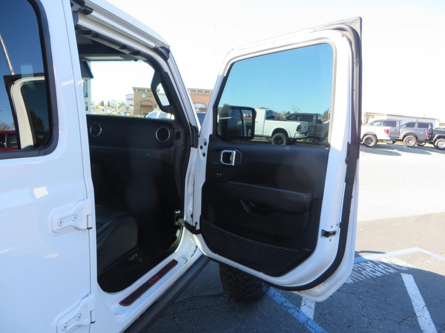 2020 White Jeep Gladiator Rubicon Launch Edition (1C6JJTBG5LL) with an V6 VVT 3.6 Liter engine, Automatic 8-Spd transmission, located at 2630 Grass Valley Highway, Auburn, CA, 95603, (530) 508-5100, 38.937893, -121.095482 - Gladiator Launch Edition, with JKS suspension, Fox shocks and steering stabilizer, 37" Toyo MT tires, Black Rhino Arsenal wheels, Warn Winch, LED lights and Tinted windows. - Photo#49