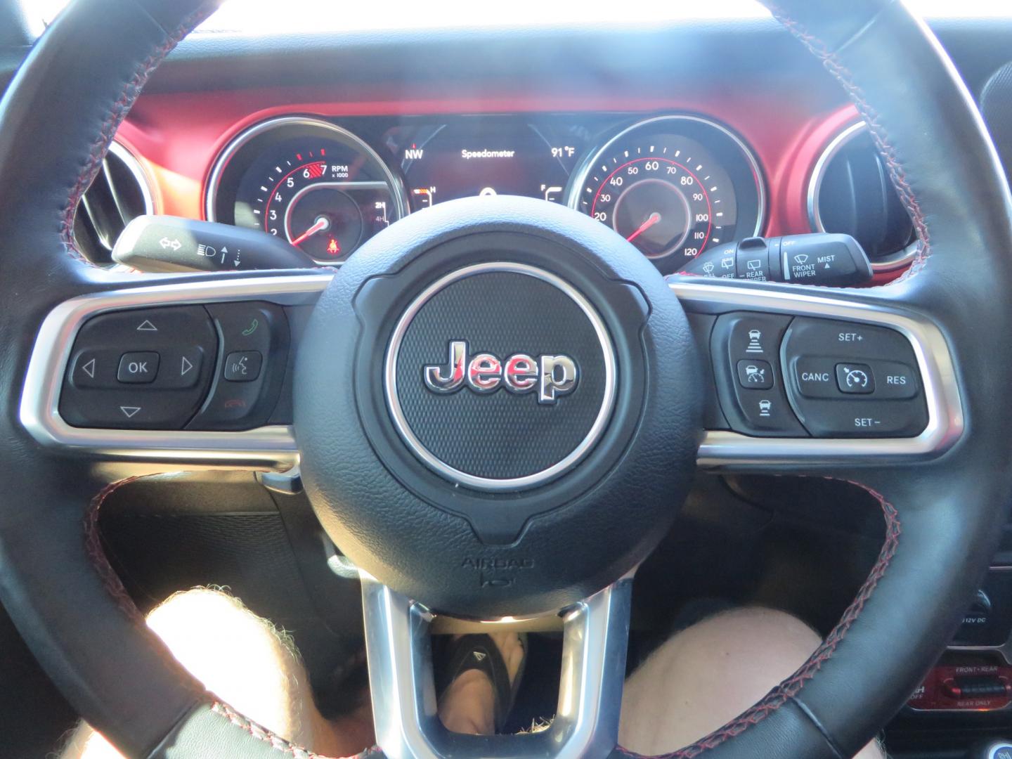 2019 Gray /RED Jeep Wrangler Unlimited Rubicon (1C4HJXFN0KW) with an 2.0L L4 DOHC 16V TURBO engine, 6A transmission, located at 2630 Grass Valley Highway, Auburn, CA, 95603, (530) 508-5100, 38.937893, -121.095482 - Lifted wrangler featuring 17" Fuel wheels, 35" Toyo Open Country RT tires, Warn VR10 synthetic rope winch, Factor 55 Ultra Hook, Westin running boards, window tint, Weathertech floor liners, and custom red / black interior. - Photo#32