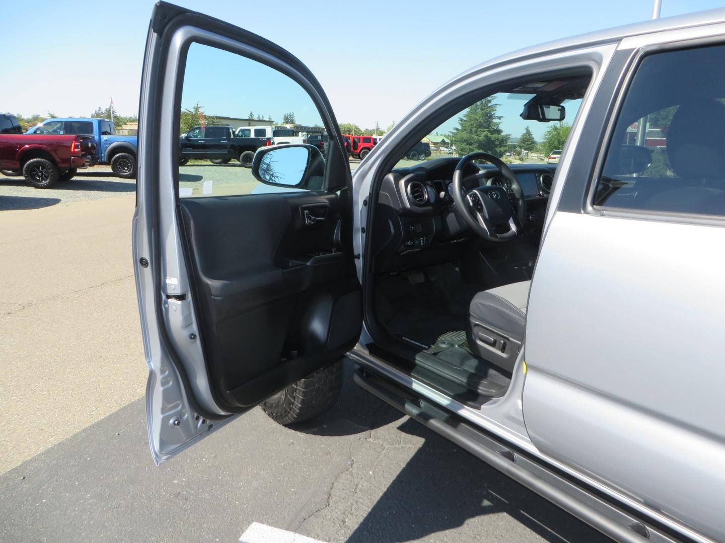 2020 /BLACK Toyota Tacoma TRD OFF-ROAD Double Cab Long Bed V6 6AT 4WD (3TMDZ5BN8LM) with an 3.5L V6 DOHC 24V engine, 6A transmission, located at 2630 Grass Valley Highway, Auburn, CA, 95603, (530) 508-5100, 38.937893, -121.095482 - Built Tacoma that you arent going to want to miss. This truck features a set of Bilstein 6112 front struts, Bilstein 5160 rear shocks, SPC upper control arms, SCS wheels, Falken Wildpeak AT3W tires, All Pro Offroad rear springs, and a set of rock sliders. - Photo#14