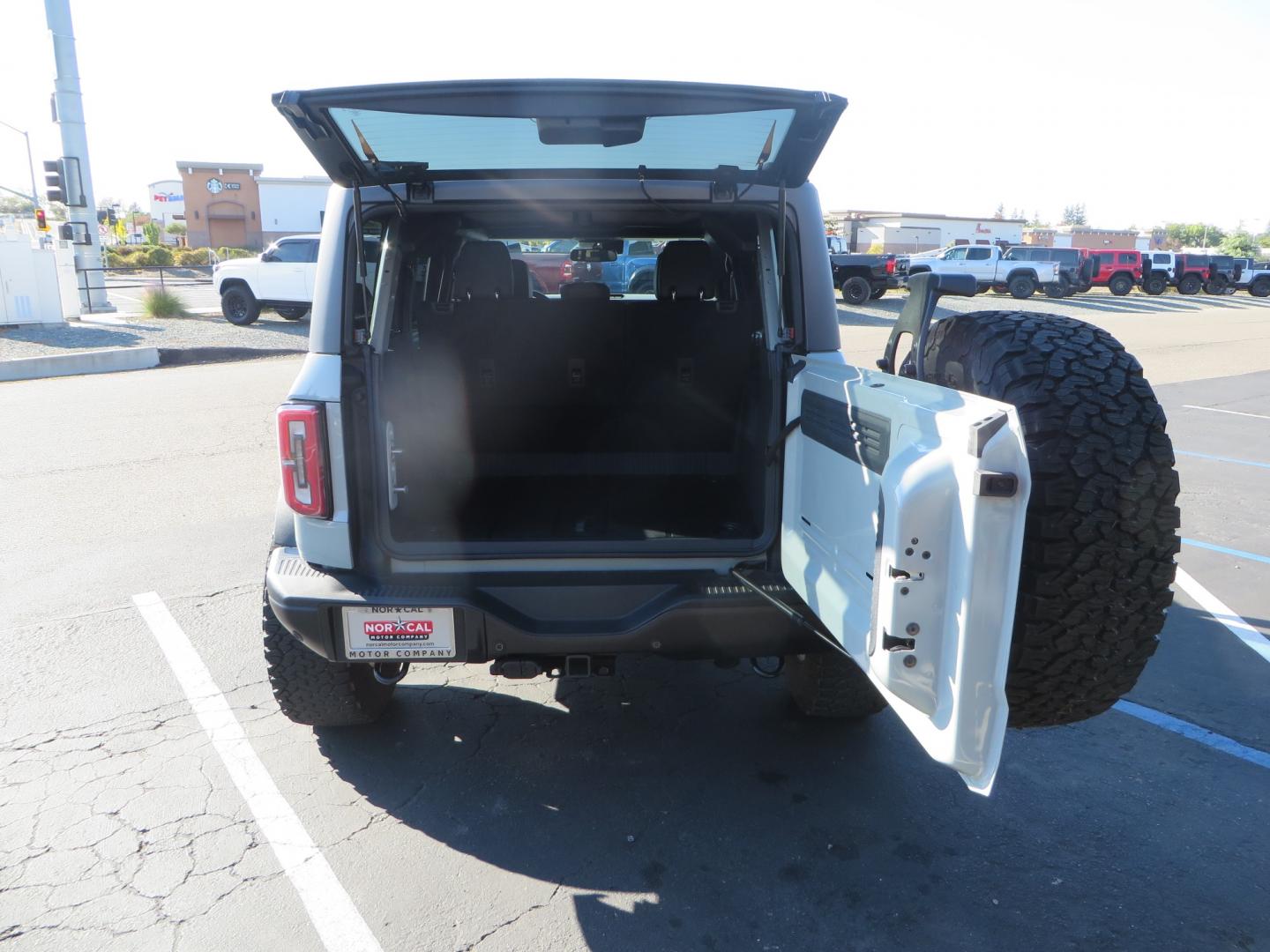 2023 Gray /BLACK Ford Bronco Badlands 4-Door w/Advanced (1FMEE5DP1PL) with an 2.7L V6 DOHC 24V engine, 7M transmission, located at 2630 Grass Valley Highway, Auburn, CA, 95603, (530) 508-5100, 38.937893, -121.095482 - Features a Zone offroad 1" level kit, 17" American Racing Baja wheels, 35" BFG KO2 tires, window tint, RC spare tire relocation & 3rd brake light extension. - Photo#49