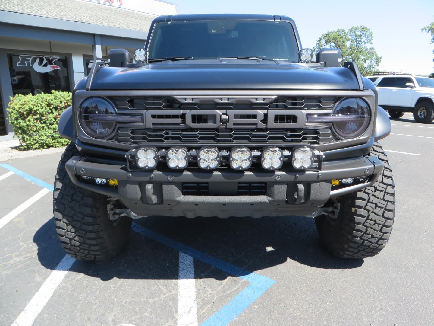 2022 BLACK Ford Bronco (1FMEE5JR9NL) , located at 2630 Grass Valley Highway, Auburn, CA, 95603, (530) 508-5100, 38.937893, -121.095482 - INCREDIBLE BUILD ON THIS 22 BRONCO RAPTOR..... - Leather/suede seating package - Lux Package (adaptive cruise, B&O 10 speaker sound system with sub, Heated steering wheel, wireless charging etc) - hard top - interior carbon fiber package Wheels/tires: - Method NV305 - 39” BFG KM3 tires - Photo#2