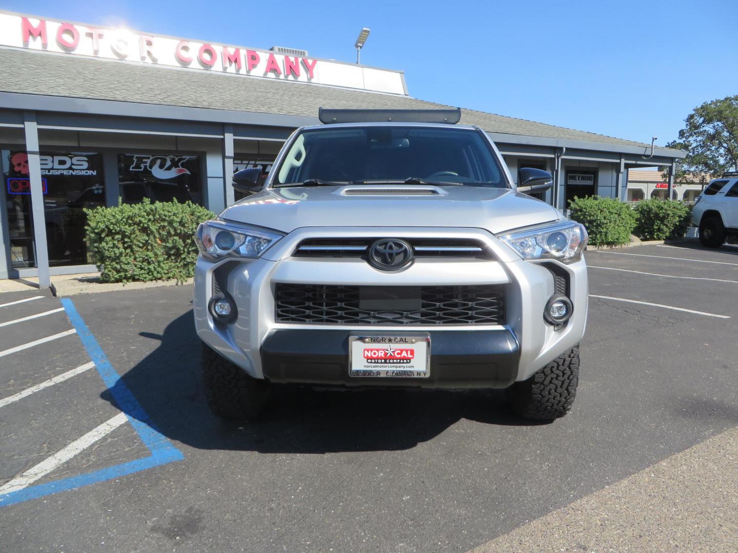 2021 Toyota 4Runner Venture Special Edition (JTEHU5JRXM5) with an 4.0L V6 DOHC 24V engine, 5A transmission, located at 2630 Grass Valley Highway, Auburn, CA, 95603, (530) 508-5100, 38.937893, -121.095482 - Must see Venture Edition 4Runner!! - Photo#1