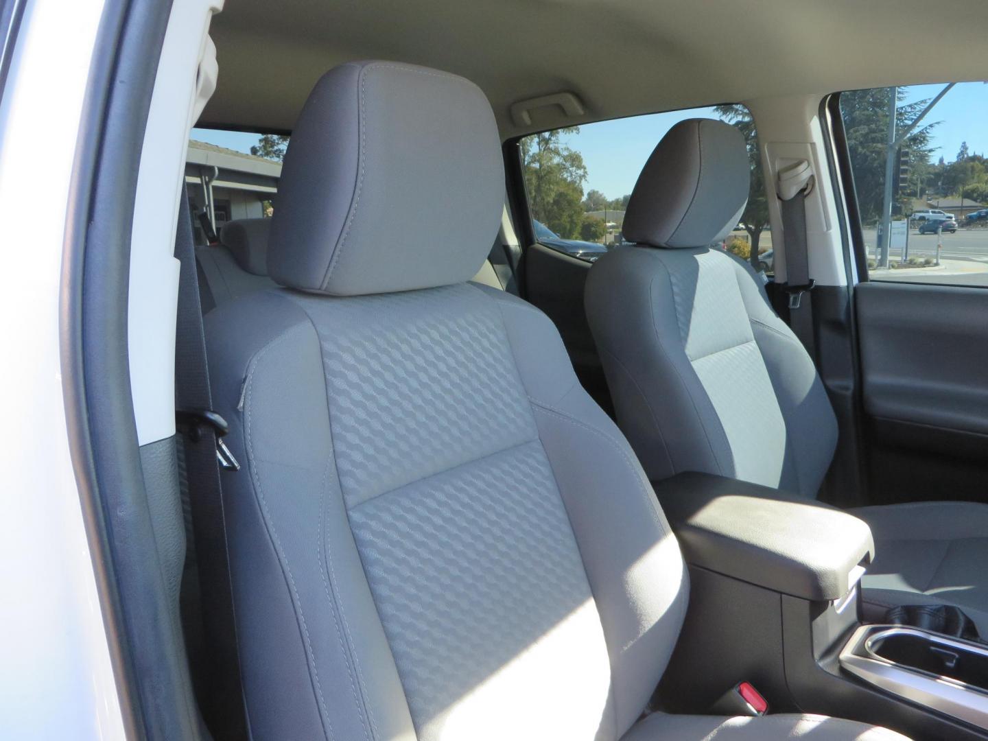 2021 White Toyota Tacoma SR5 Double Cab V6 6AT 4WD (3TMCZ5AN3MM) with an 3.5L V6 DOHC 24V engine, 6A transmission, located at 2630 Grass Valley Highway, Auburn, CA, 95603, (530) 508-5100, 38.937893, -121.095482 - Tacoma SR5 sitting on Bilstein 5100 series front struts and rear shocks, BFG KO2 tires, Method NV wheels, and window tint. - Photo#42