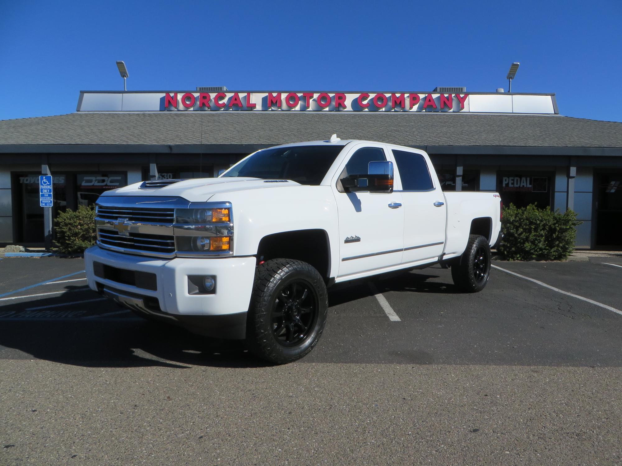 photo of 2017 Chevrolet Silverado 3500HD High Country Crew Cab Short Bed 4WD