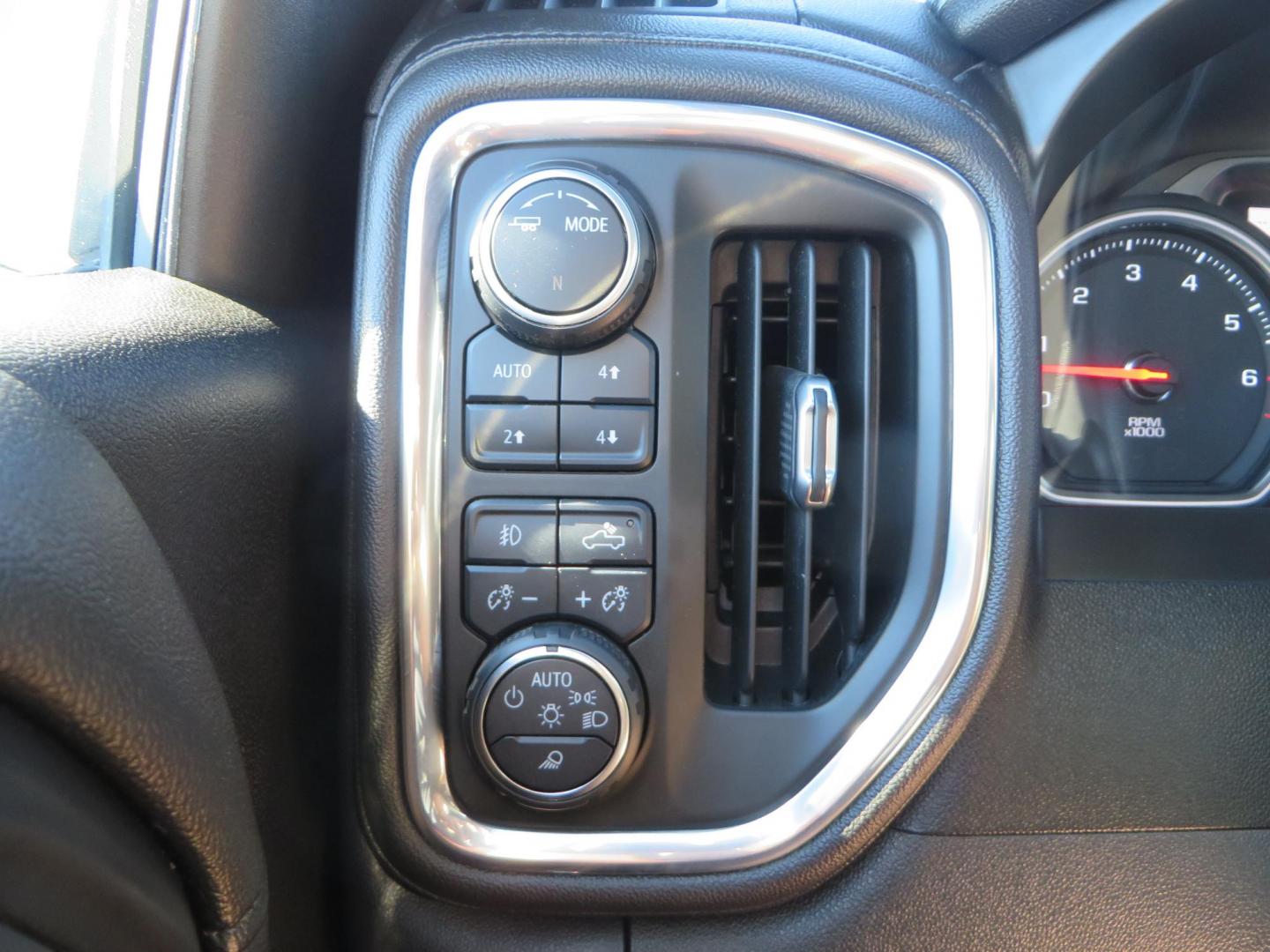 2021 White Chevrolet Silverado 1500 High Country Crew Cab 4WD (3GCUYHEL2MG) with an 6.2L V8 OHV 16V engine, 6A transmission, located at 2630 Grass Valley Highway, Auburn, CA, 95603, (530) 508-5100, 38.937893, -121.095482 - Features - Zone Offroad 6" lift kit, 35" Nitto Ridge Grappler tires, 20" SOTA wheels, and a Bakflip MX4 bedcover. - Photo#46