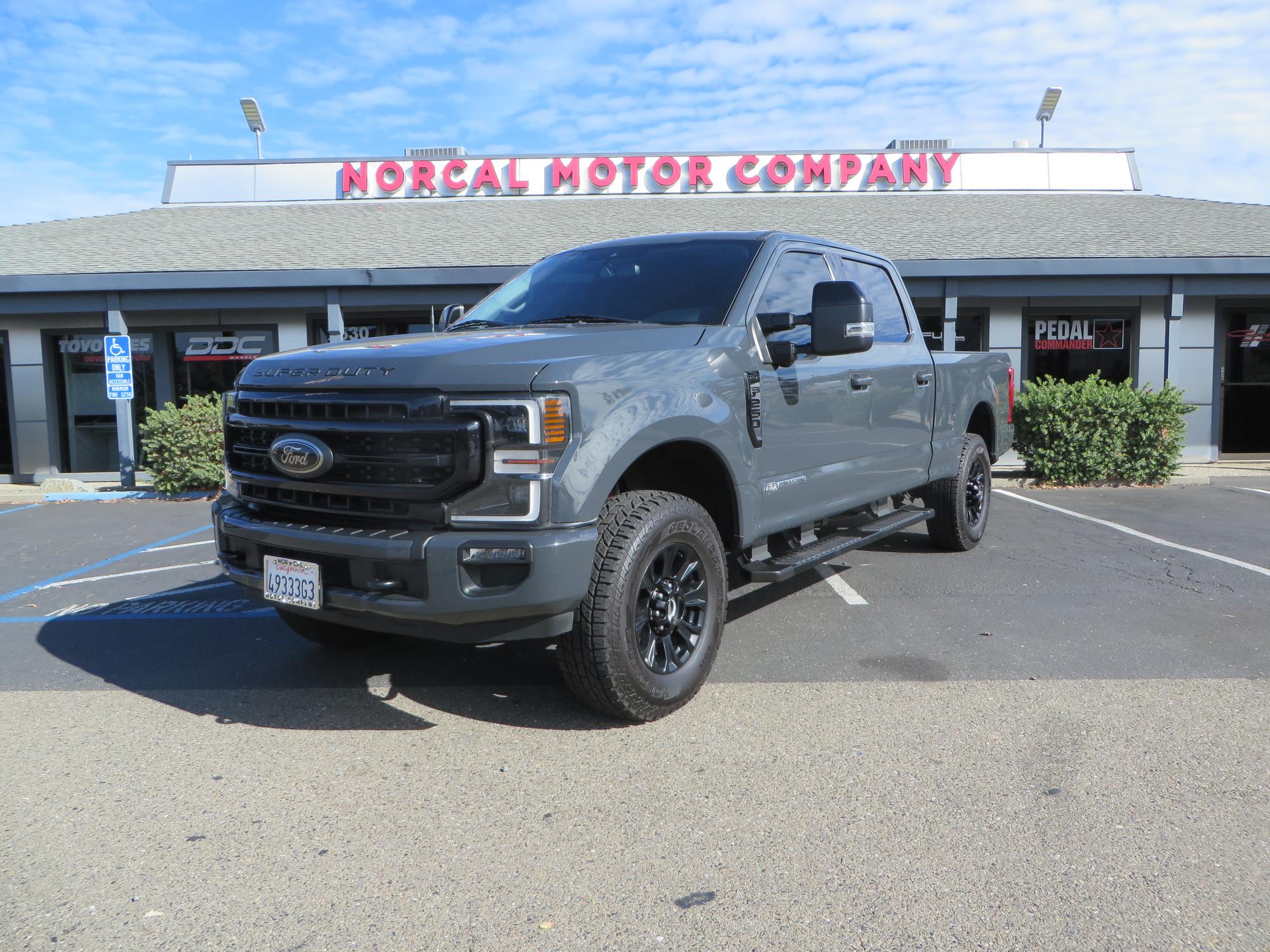 photo of 2021 Ford F-250 SD Lariat Crew Cab 4WD