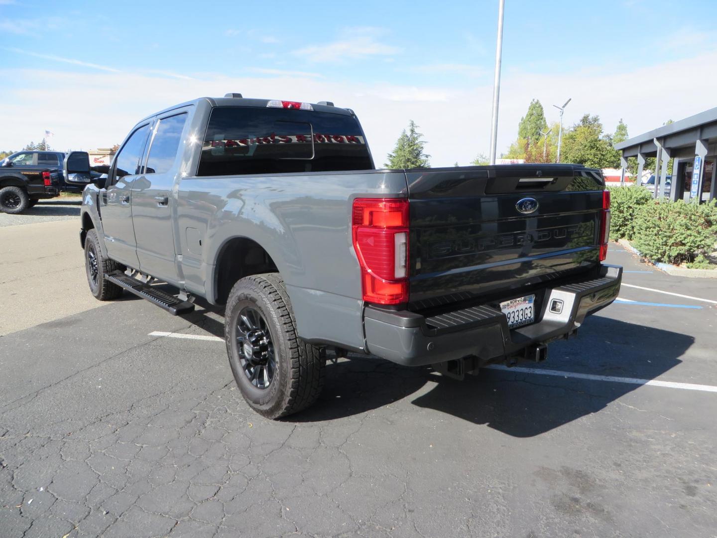 2021 Charcoal Ford F-250 SD Lariat Crew Cab 4WD (1FT7W2BTXME) with an 6.7L V8 OHV 16V DIESEL engine, 6A transmission, located at 2630 Grass Valley Highway, Auburn, CA, 95603, (530) 508-5100, 38.937893, -121.095482 - Photo#7