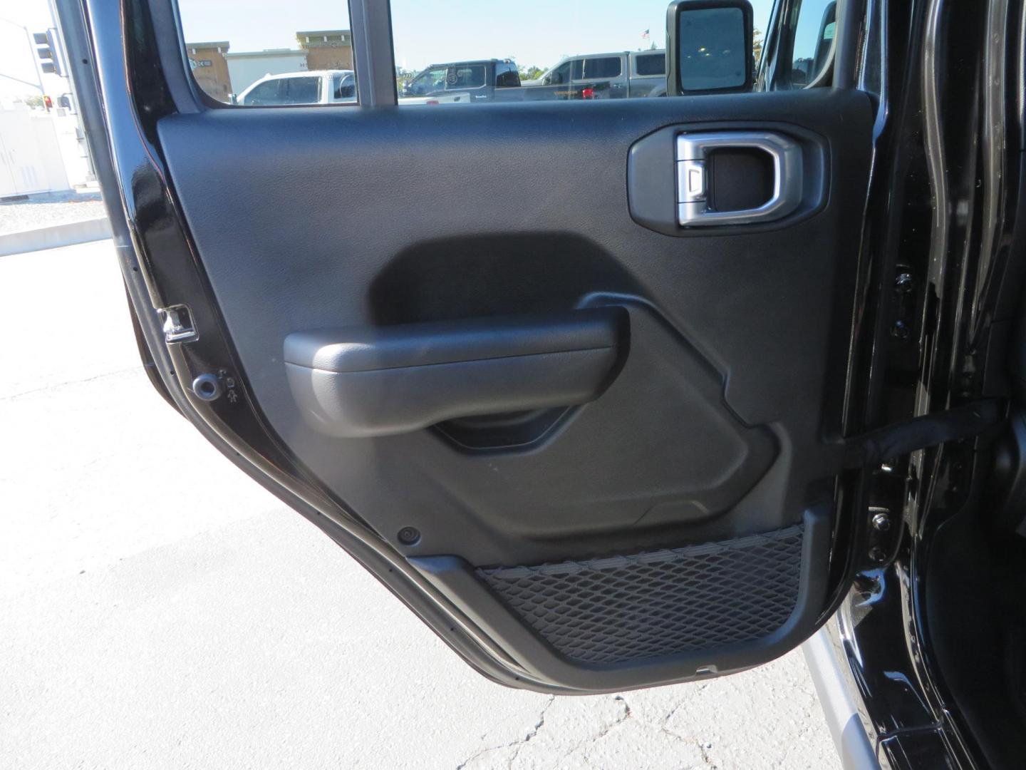 2020 BLACK /BLACK Jeep Wrangler Unlimited Rubicon (1C4HJXFGXLW) with an 3.6L V6 DOHC 24V FFV engine, 6A transmission, located at 2630 Grass Valley Highway, Auburn, CA, 95603, (530) 508-5100, 38.937893, -121.095482 - Rubicon with a set of brand new 392 wheels and tires as well as a new factory soft top never installed. - Photo#41