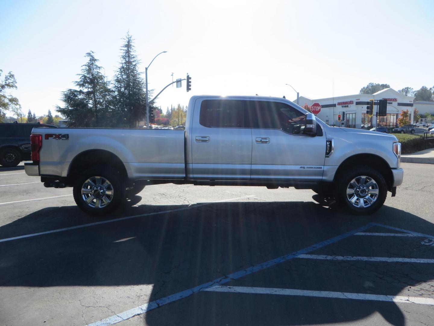 2019 SILVER /black Ford F-350 SD Platinum Crew Cab 4WD Long Bed (1FT8W3BT7KE) with an 6.7L V8 OHV 16V DIESEL engine, 6A transmission, located at 2630 Grass Valley Highway, Auburn, CA, 95603, (530) 508-5100, 38.937893, -121.095482 - Lond Bed Superduty with factory 5th wheel prep ready to tow and Rigid industries back up lights. - Photo#3