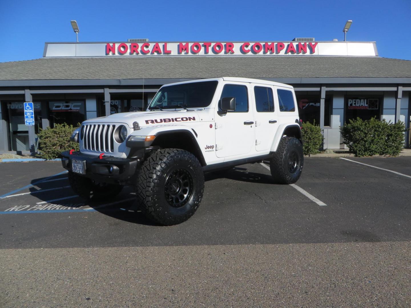 2020 White /Black Jeep Wrangler Unlimited Rubicon (1C4HJXFN2LW) with an 2.0L L4 DOHC 16V TURBO engine, 6A transmission, located at 2630 Grass Valley Highway, Auburn, CA, 95603, (530) 508-5100, 38.937893, -121.095482 - Featuring a Zone offroad suspension system, Fox shocks, 17" Method NV wheels, 37" Nitto Ridge Grappler tires, and a Teraflex HD tire carrier. - Photo#0