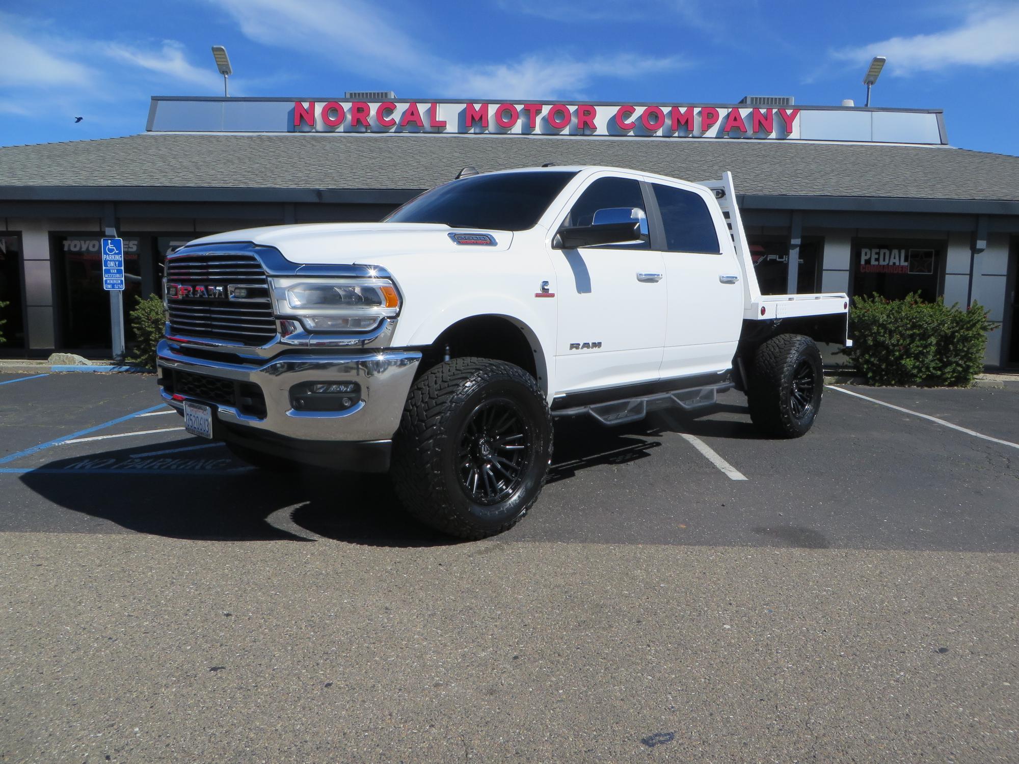 photo of 2022 RAM 2500 Laramie Crew Cab SWB 4WD